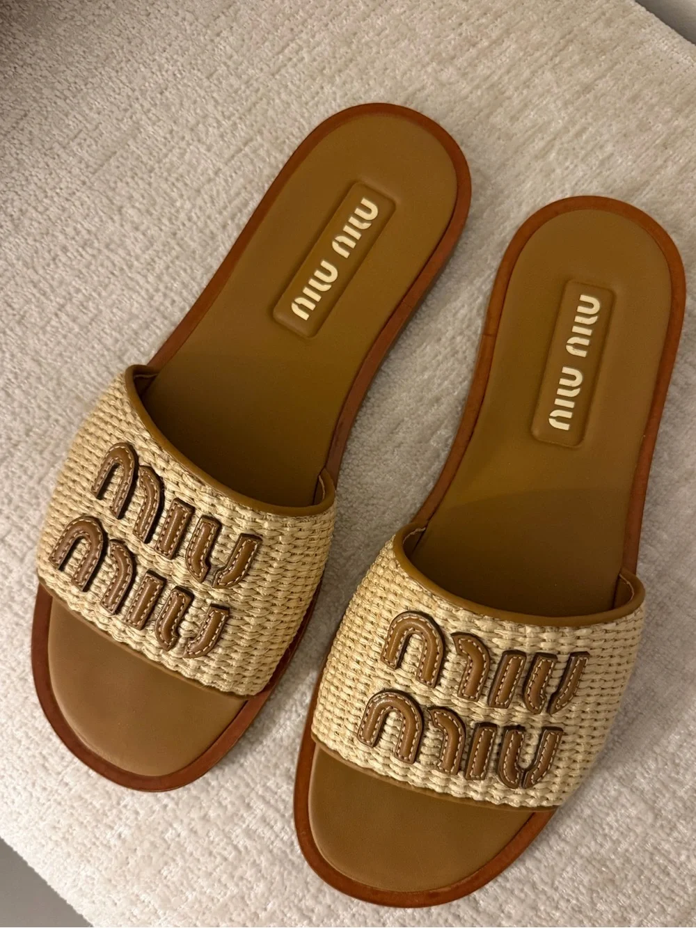 Miu Miu Woven Raffia Logo Slide Sandals in Natural and Tan - Picture 3 of 8
